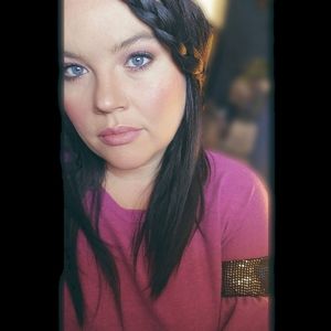 Meet your Posher, Candice